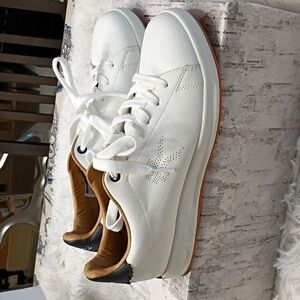 KURU Classic Roam Women's Sneakers Leather White Arch Support Plantar Fascitis 9